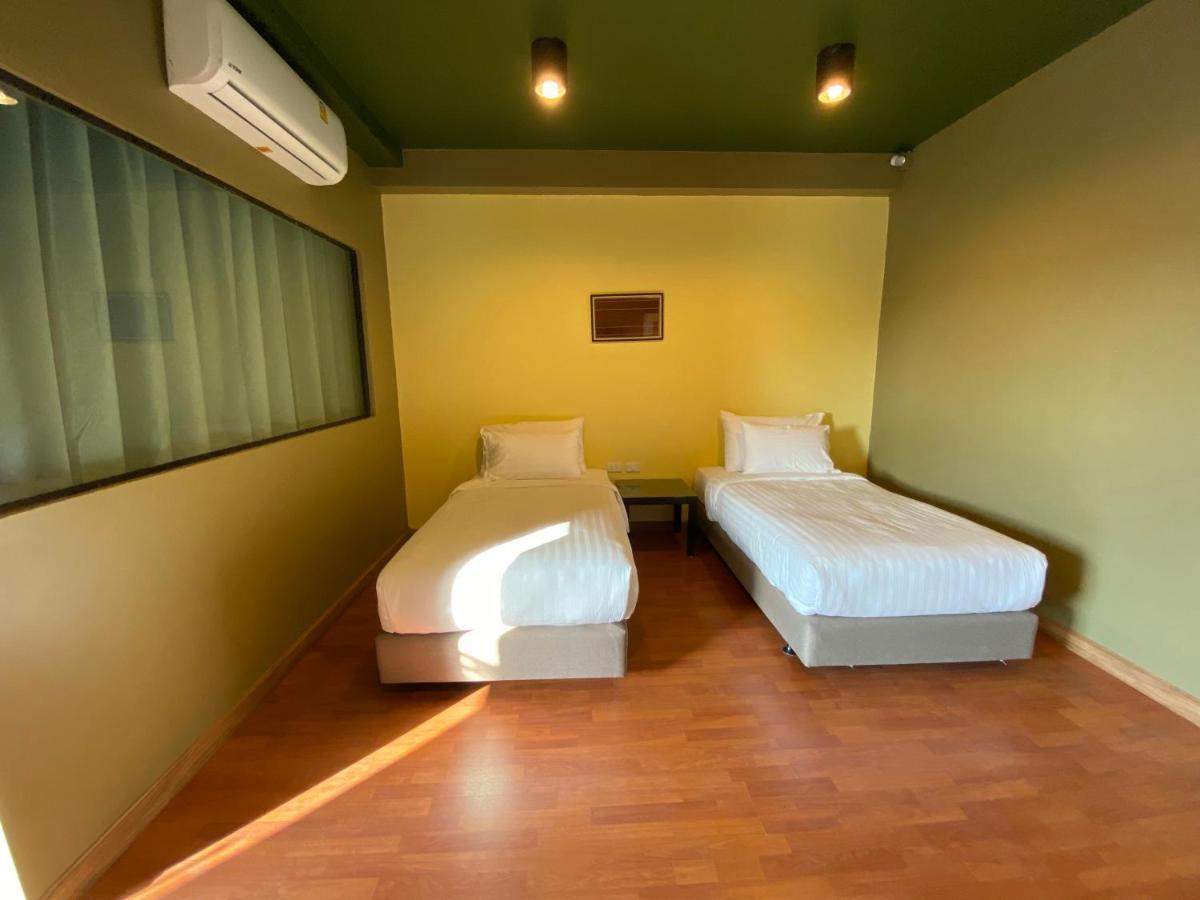 Hotel Work Den Chiangrai Chiang Rai Exterior foto