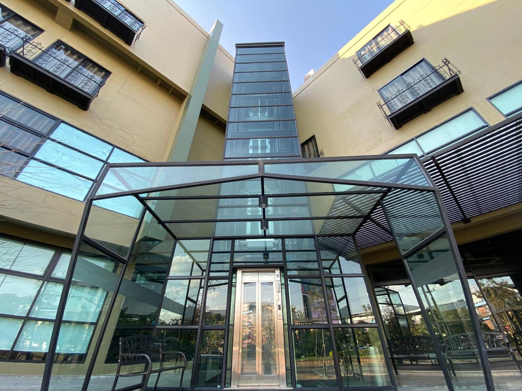 Hotel Work Den Chiangrai Chiang Rai Exterior foto